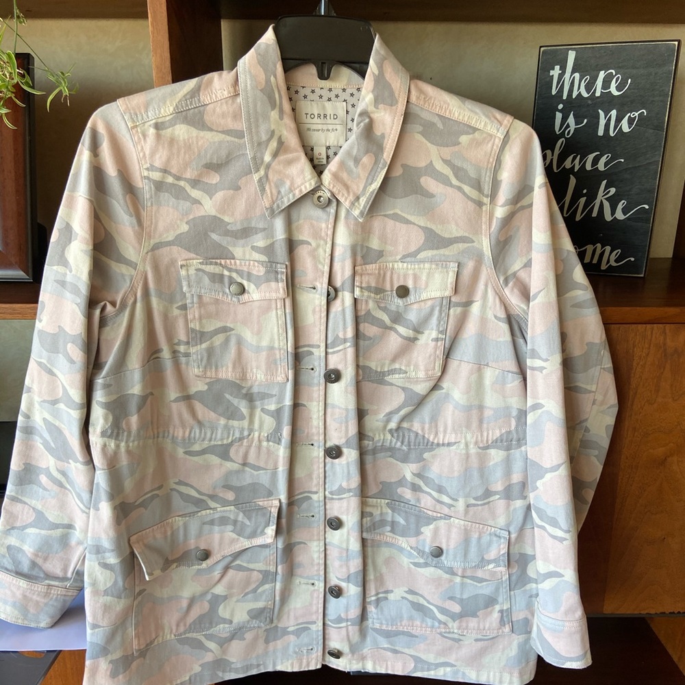 Torid Light Camo Jacket